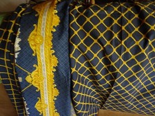 2m,50x2m,50  bassetti/grand =  canapé ,futur rideau  opaque table de ferme