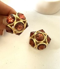 Yves Saint Laurent boucles