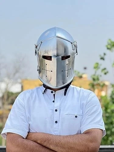 Casque médiéval barbuta - casque,