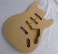Strat Body 2 pcs Center Joined North American Alder SSS Uninish ≦ 1.75kg