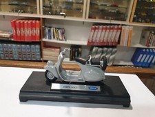 Miniature Vespa 125 CC Welly