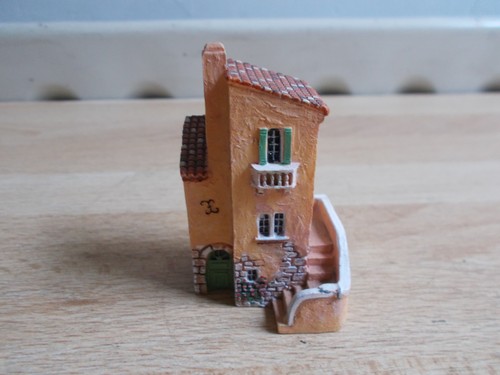 Maison miniature carlton by - maison,