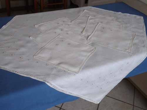 Serviettes petite nappe - 6,