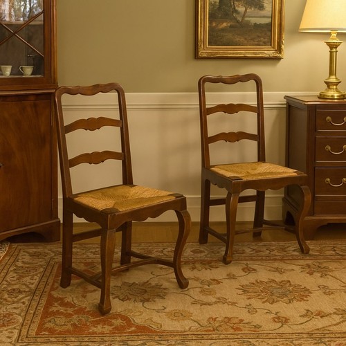 Paire chaises anciennes - chaises,