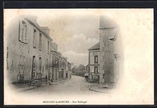 CPA Moulins-la-Marche, Rue Robergel 