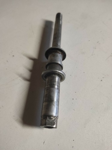 Axe roue avant 125 250 - axe,
