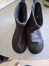 bottine en daim fourrée noir "P -31"  "creeks"