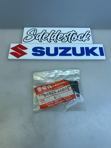 Support pare brise suzuki - 1,