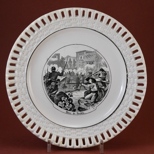 Assiette longwy très rare - ,