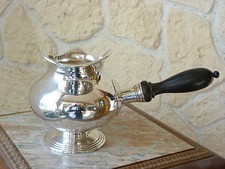 Jolie verseuse casque en