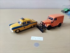 VOITURE CHASSE NEIGE 1/43e +