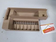 tiroir support accessoire  pour machine a coudre  ELECTROLUX 4600 Fonctionne 