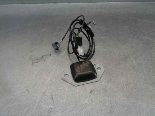 P04672321aa antenne 3413532 - /,