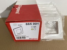 Lot de 10 plaques simples NILOE Blanc 1 poste NILOE PUR Legrand 665001