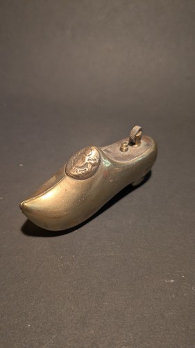 Briquet poilu art de - briquet,