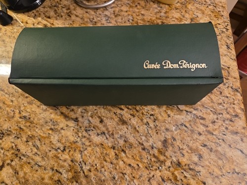 Dom perignon champagne empty - champagne,