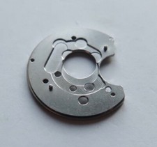 Certina 25-652 : 1 pont dateur (jour et date) réf 2535