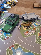 BRUDER - LAND ROVER DEFENDER Mini Pelle JCB 1/16 