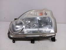 E111751542 phare gauche NISSAN
