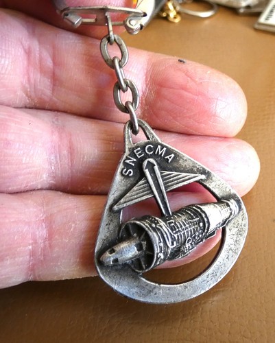 Ancien porte clé snecma - clé,