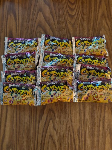 Crazy bones series lot 12 - 1,
