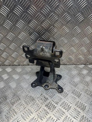 Nissan navara d22 - nissan,