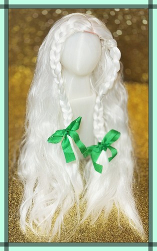 Bjd balljointed doll - 1/3,