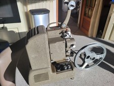 Projecteur 8mm Ciné GEL Royal 210  fonctionnel + coffret de transport+ notice