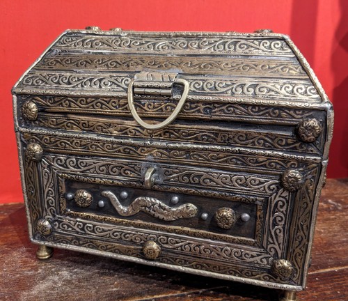 Ancien coffret oriental