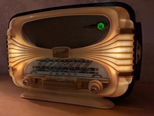 Radio Vintage de 1958 - OCEANIC Surcouf équipé FM et Bluetooth.