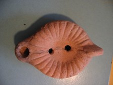 LAMPE A HUILE ROMAINE A DECOR -RAYONS   AVEC SOCLE EXPO