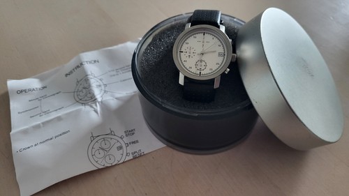Montre stainless stell back