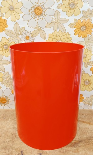 Corbeille papier vintage - à,