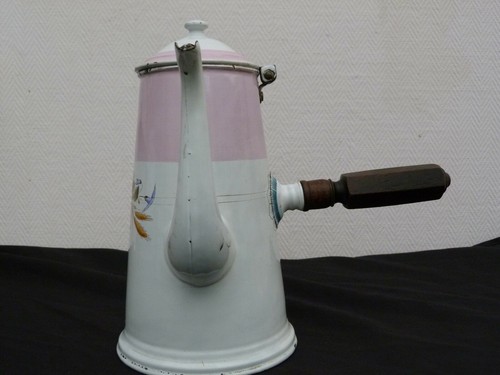 Tres belle ancienne cafetiere - tres,