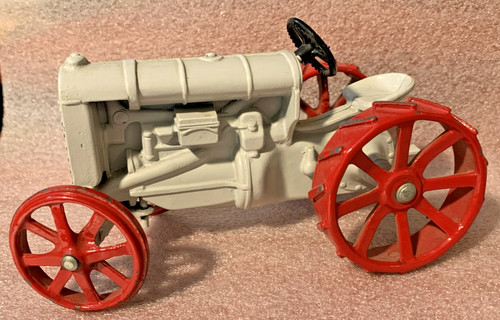 Antique fordson - antique, 70’s