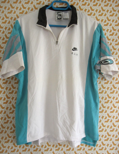 Polo zippé vintage 2001