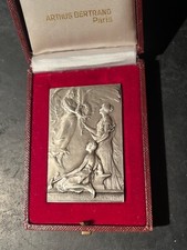 Médaille Bronze arg " Victoire ailée : LABOR IMPROBUS OMNIA " Arthus BERTRAND