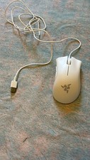 Souris de Jeu Razer DeathAdder Essential - Précision 6400 DPI BLANCHE