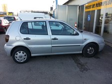 Calandre VOLKSWAGEN POLO 3