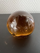 Presse-papier vintage en verre