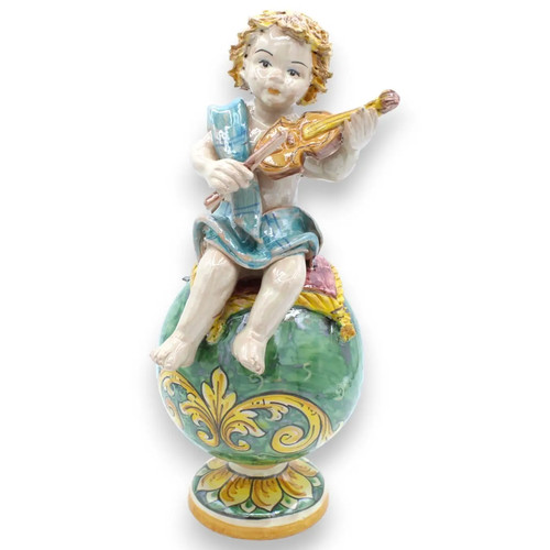 Putto avec violon sur bille - putto,