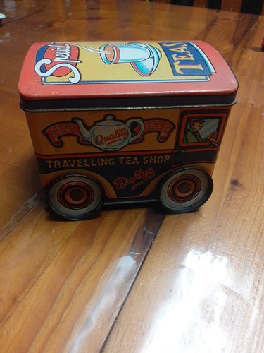 Ancienne petite boite tôle - petite, en