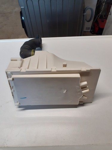 Boite alimentation eau lave - boite, d