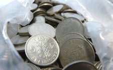 100x pièces 5 francs Belges Roi Baudouin cupronickel - Lot de pièces