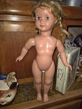 poupée vintage ancienne