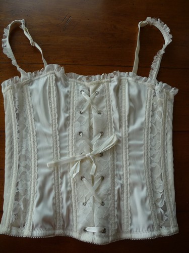 Cannelle guêpiere string - guêpiere, et