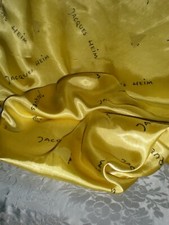 TISSU DE VITRINE PARFUMS POUR