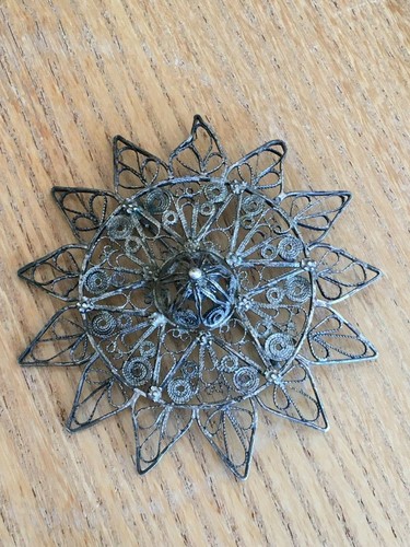 Ancienne grande broche - et,