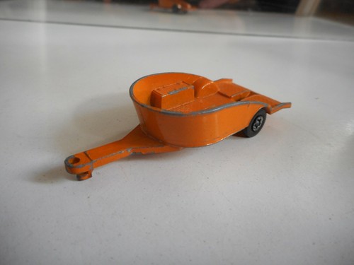 Remorque moto matchbox - de,