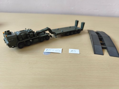 Roco camion porte char - char, 1/87e